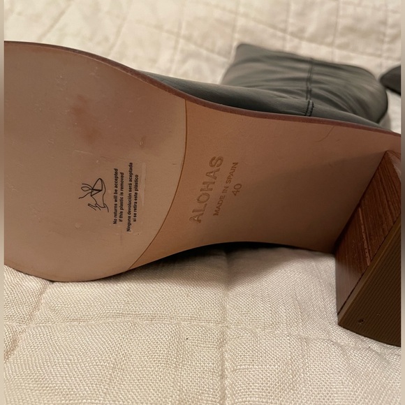 ALOHAS East Boot in Black - Picture 4 of 8